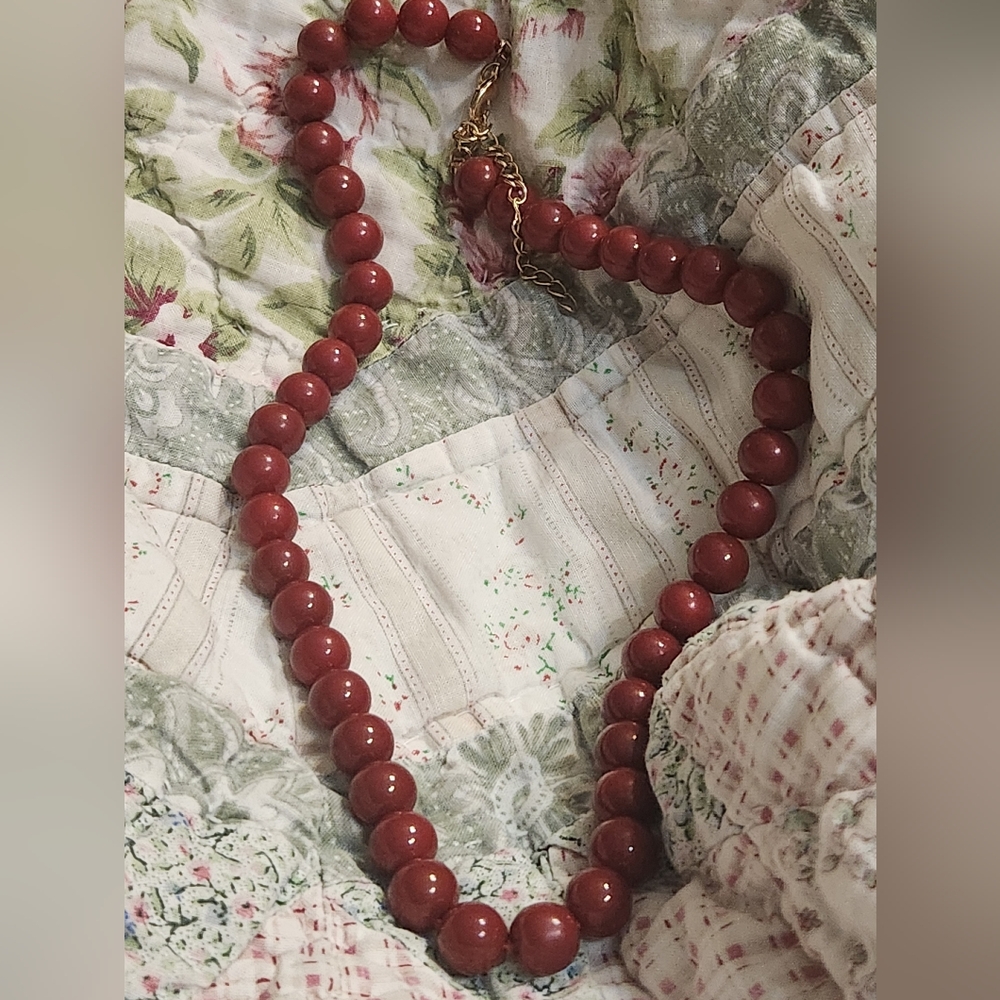 Elegant Red Beaded Necklace